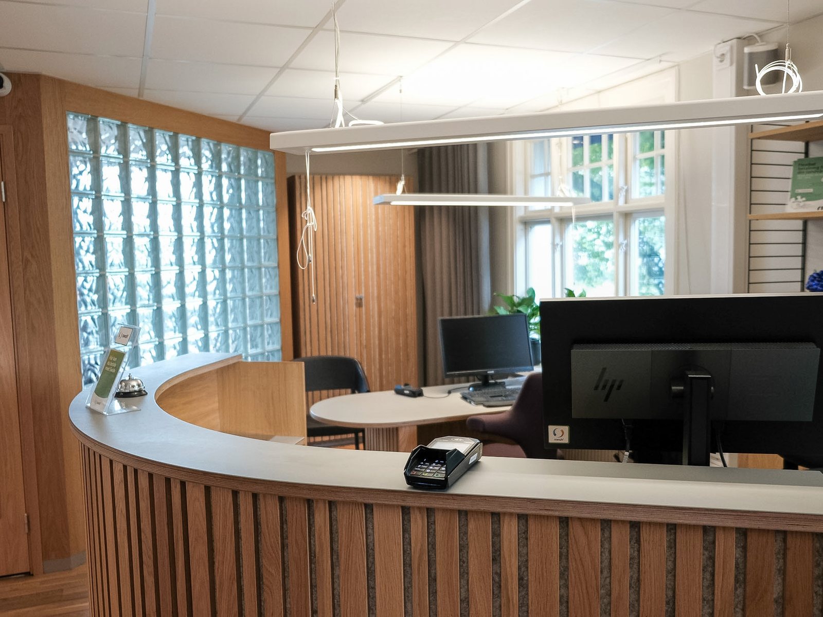 The reception desk at Tandvårdshuset in Älmhult